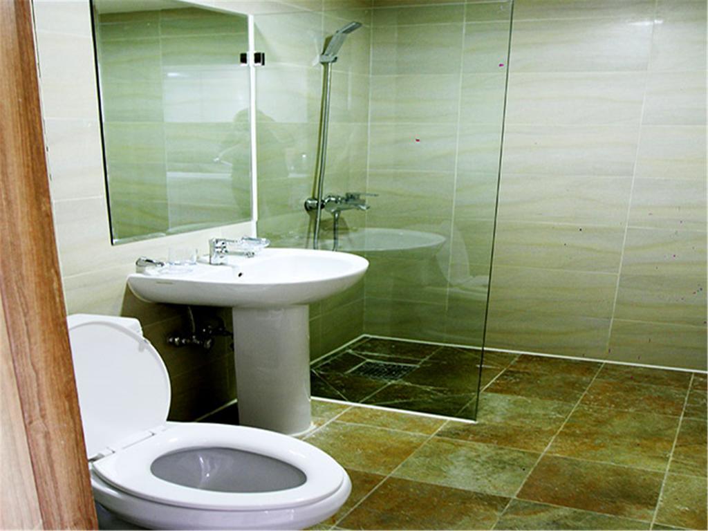 J Hotel Oelan-bator Buitenkant foto