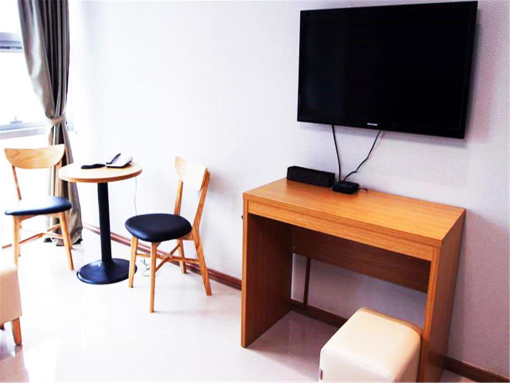 J Hotel Oelan-bator Buitenkant foto