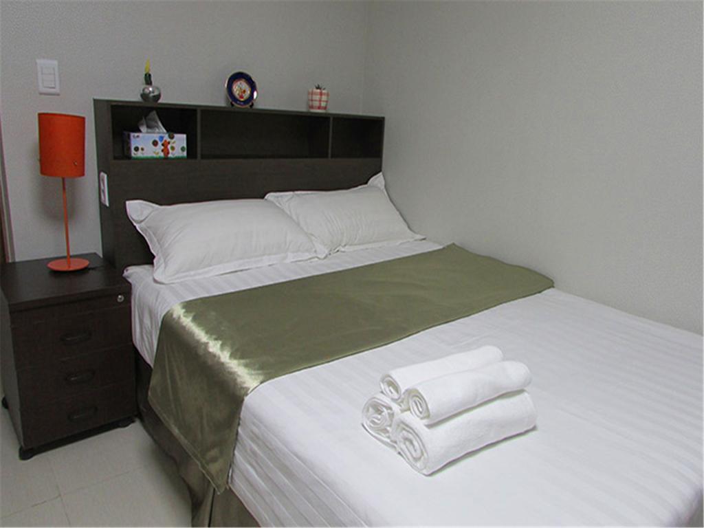 J Hotel Oelan-bator Buitenkant foto