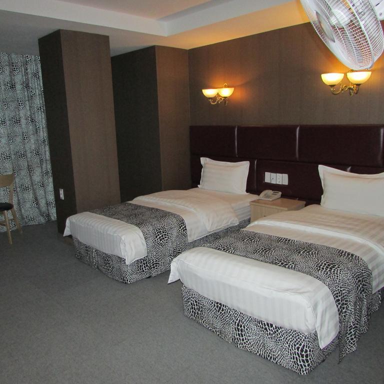 J Hotel Oelan-bator Buitenkant foto
